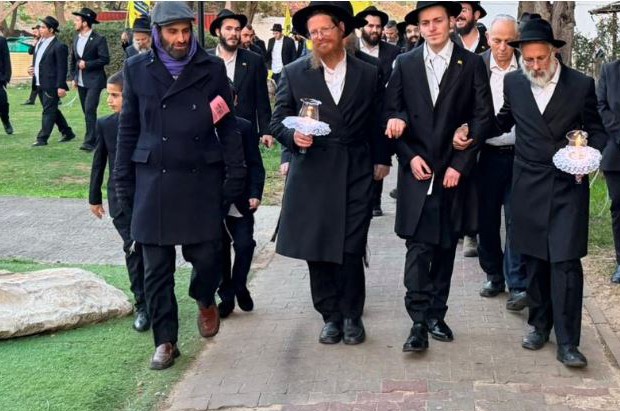 אולם בית זלטה בכפר חב