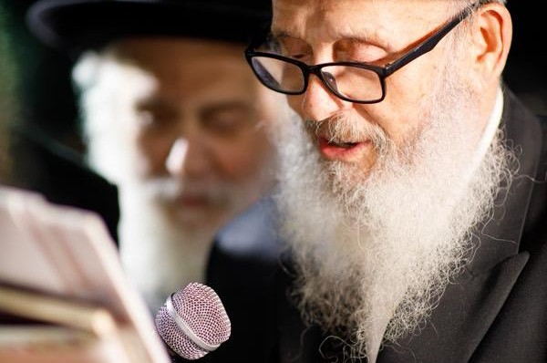 ממייסדי וותיקי שיכון חב