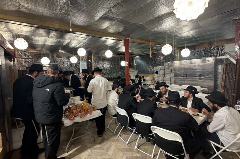 פתוח לכולם: חדר אוכל 'דעם רבינ'ס קיך' נפתח בקראון הייטס