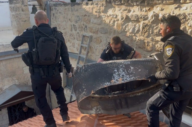 מטחים מאיראן, אזעקות ברחבי הארץ ורסיסים במספר מוקדים