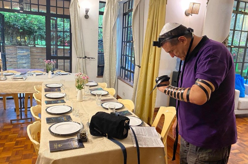 הכל קרוביו: עזרו למת מצווה לקבל קבורה יהודית בקניה