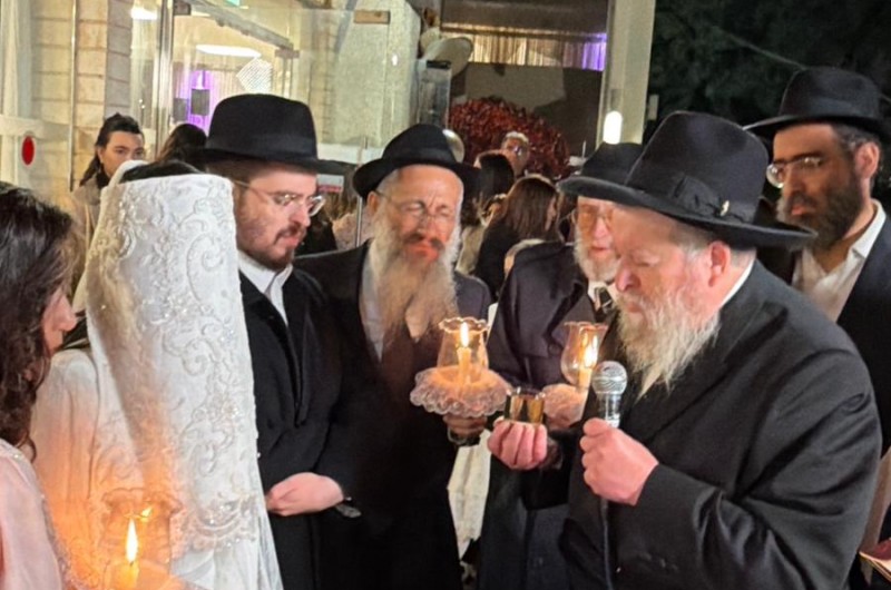 בניין עדי עד: הלילה התקיימה שמחת החתונה של התמים בני ברוד מכפר חב