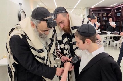 סגן מזכיר בי