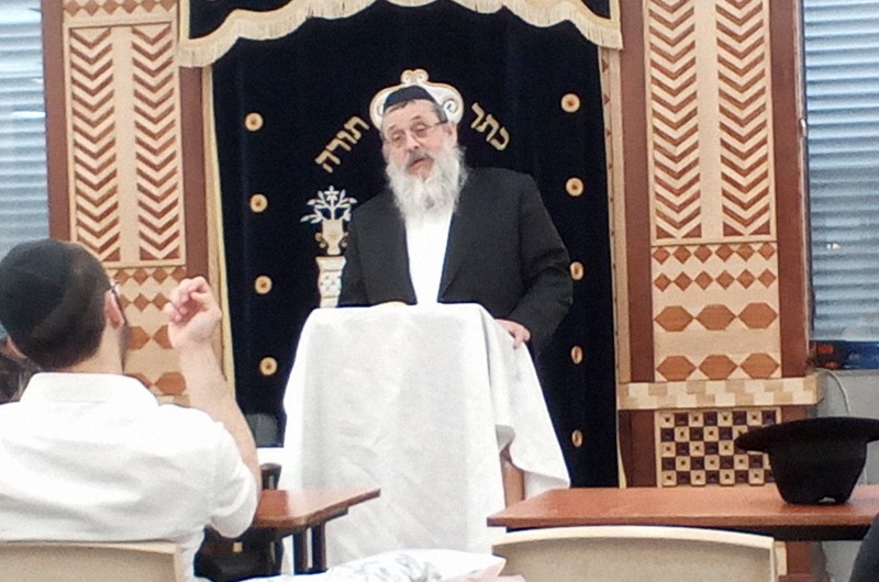 בין אזעקה לאזעקה: הרב שניאור זלמן ירוסלבסקי, מד