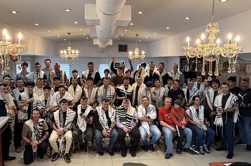 טורנהיל וואודס קנדה: מעמד אבות ובנים מרשים לכבוד הרבי  