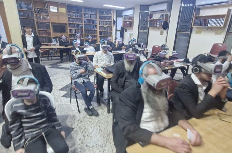 מרהיב: חברי קהילת חב