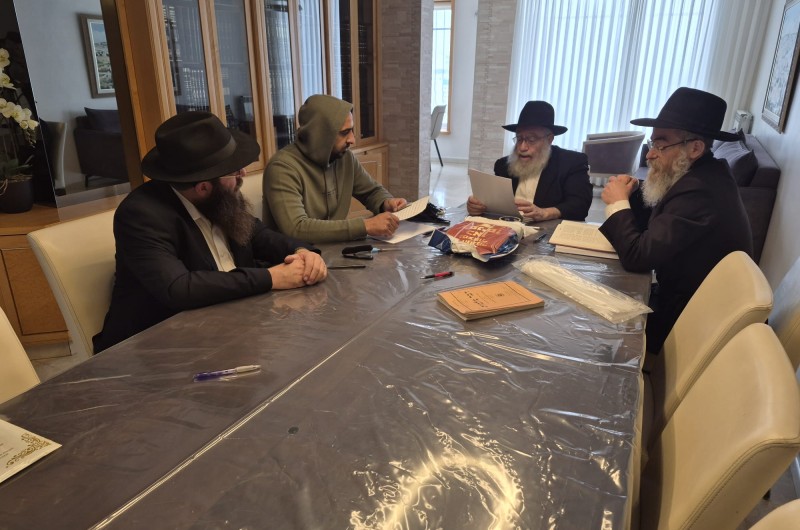 מכירת חמץ לגוי ע