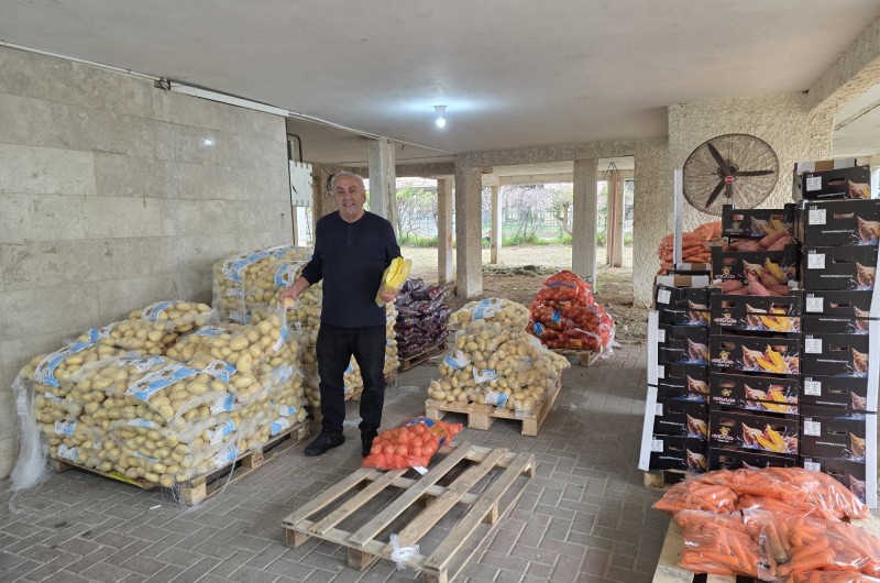 המלחמה לא השפיעה על מסורת של שנים: ר' אפרים מור מנחלת הר חב