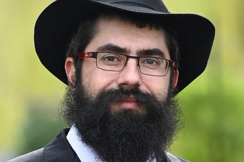 טרגדיה במשפחת השלוחים: הרב אברהם גולובוצוב ז