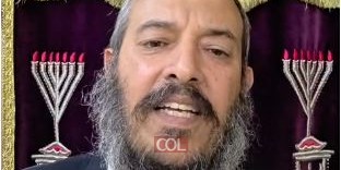 נדב ואביהוא מתו משום שנכנסו שתויי יין למקדש (רש