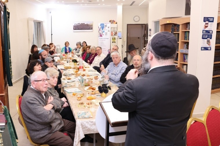 ערב הוקרה והצדעה להורי וסבי הלוחמים בבית חב