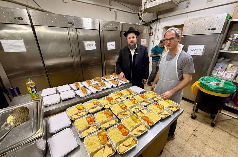 ארוחה מזינה מחב