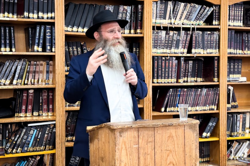 ראש הישיבה מניו הייבן מסר שיעור גאומ