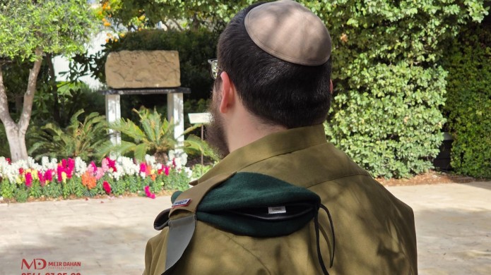 חסיד חב״ד בן 26: קמ״א נ׳ מאגף המודיעין יקבל אות נשיא המדינה