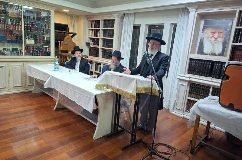 האיחול ב-770 לרב הנבחר של ת