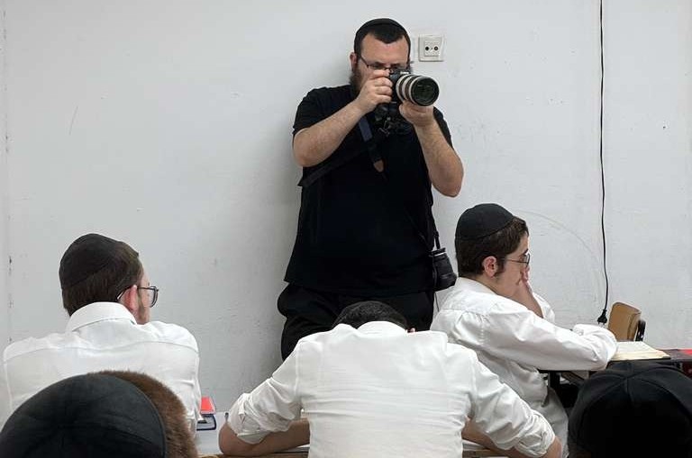 טעימה מזמן קיץ: הצלם החב