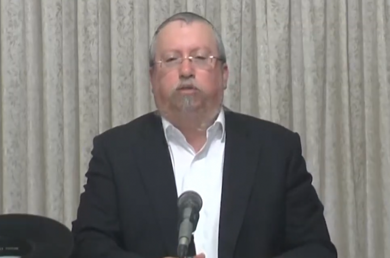 פרקי אבות 3: גם זקן יכול ללמוד תורה כמו ילד | צפו