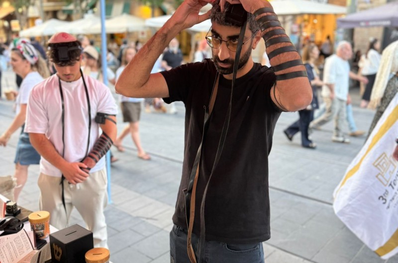 על שדרת יפו: 786 איש הניחו תפילין ב'יום ירושלים'
