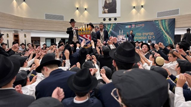 שבת צבאות ה' השנתית בקמפוס בלוד: 50 שנה ל-12 הפסוקים