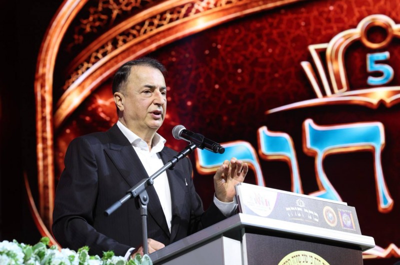 15 מיליון שקלים ל-5,000 בני תורה ומשפחות מהעדה הבוכרית