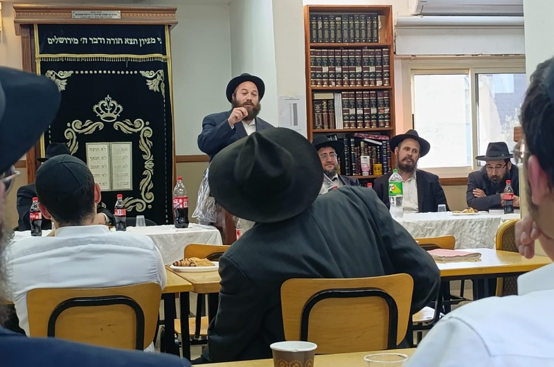 אסרו חג השבועות: כינוס תורה בהיכל ישיבת חב״ד טבריה