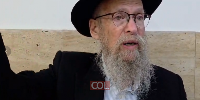 וּמָה הָאָרֶץ הַשְּׁמֵנָה הִוא אִם רָזָה הֲיֵשׁ בָּהּ עֵץ אִם אַיִן. רש