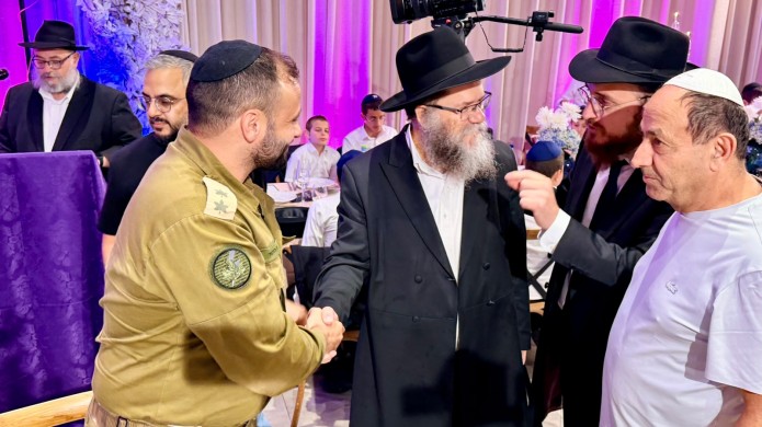 רבנים, אישי ציבור וקציני צה