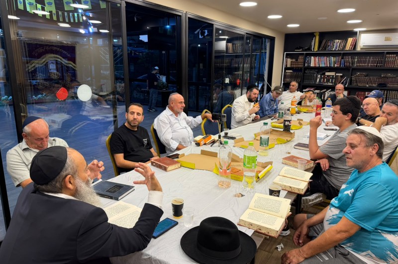 למה שיעור תורה הוא סגולה טובה להצלחה בדיאטה? • האזינו