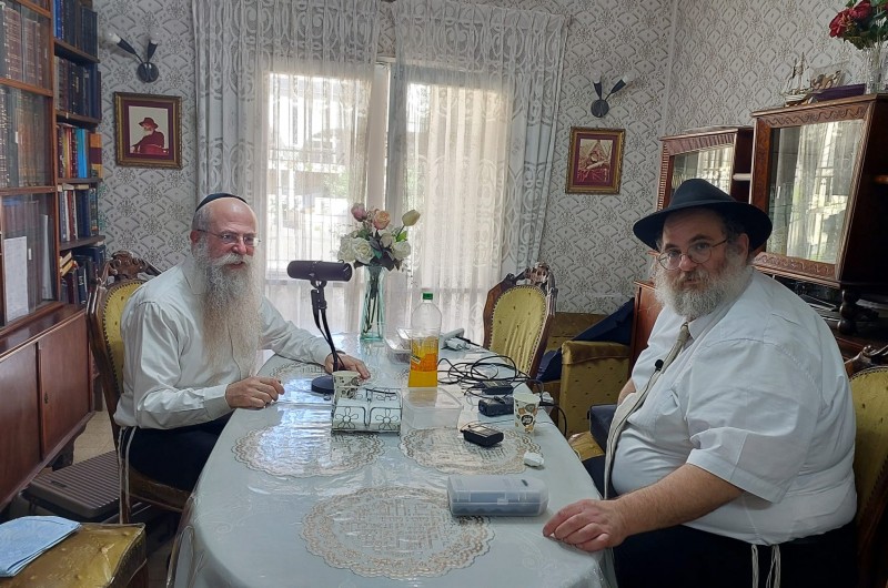 בכל כניסה לתפילה חשת רצון להתמסר: ''אני בטוח אצא בשליחות הרבי''