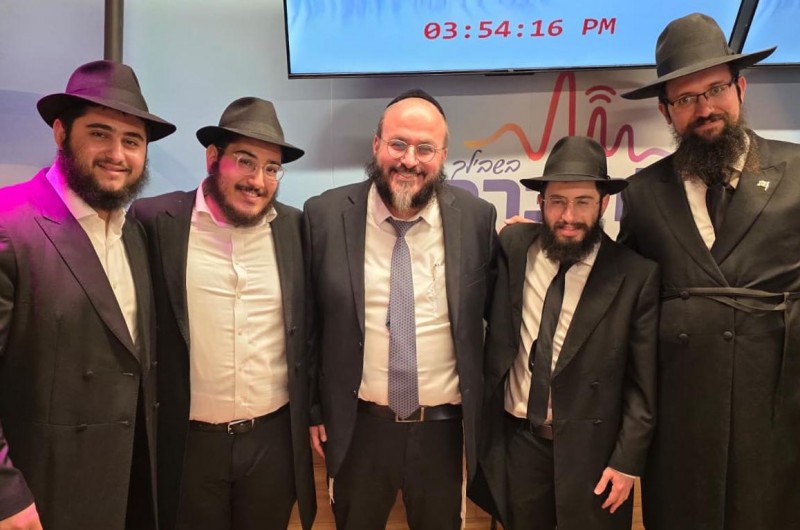 התוועדות ליום ההילולא בשידור חי ברדיו 'קול ברמה' 