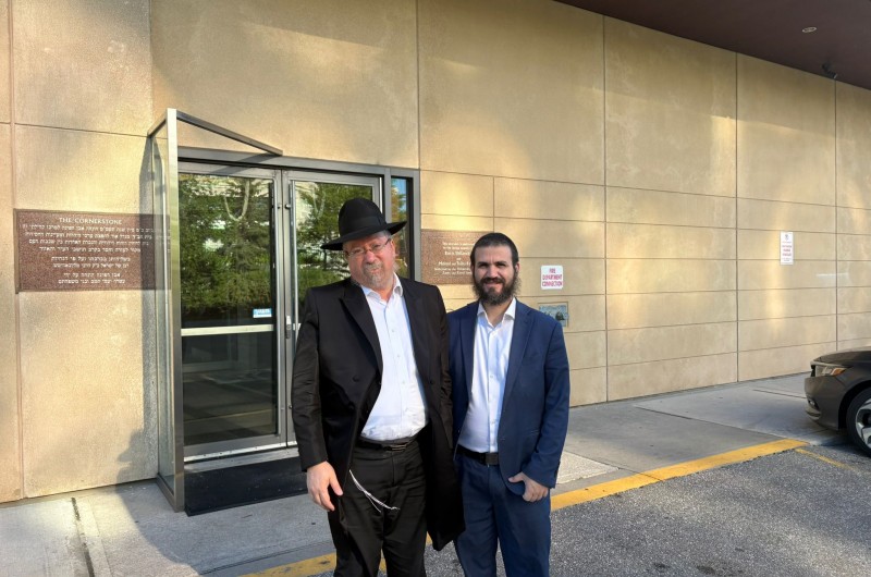 הרצאה מאלפת: הרב וולף עורר בג' תמוז על 