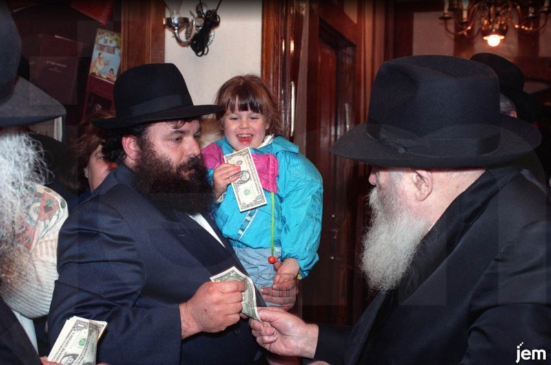 ברוך דיין האמת: ר' אהרן (ארקה) ציבין ע