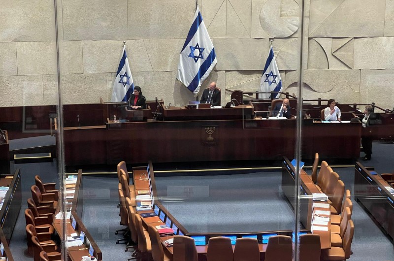 בקריאה ראשונה: הכנסת אישרה את חוק יסוד לימוד תורה