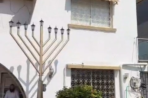 שלוחים סטורי: דודי קפלר ממשיך במסע בעקבות שלוחי חב