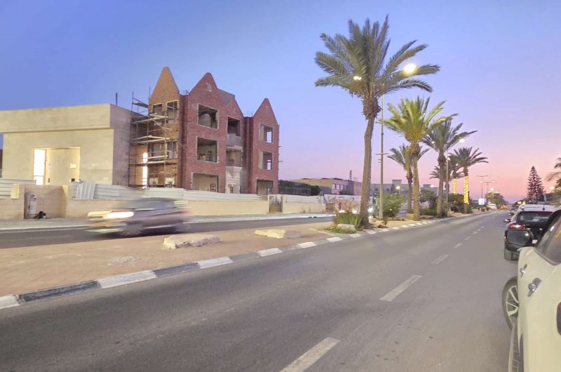 ה-770 מתקדם בבנייתו: בניין הבית חב