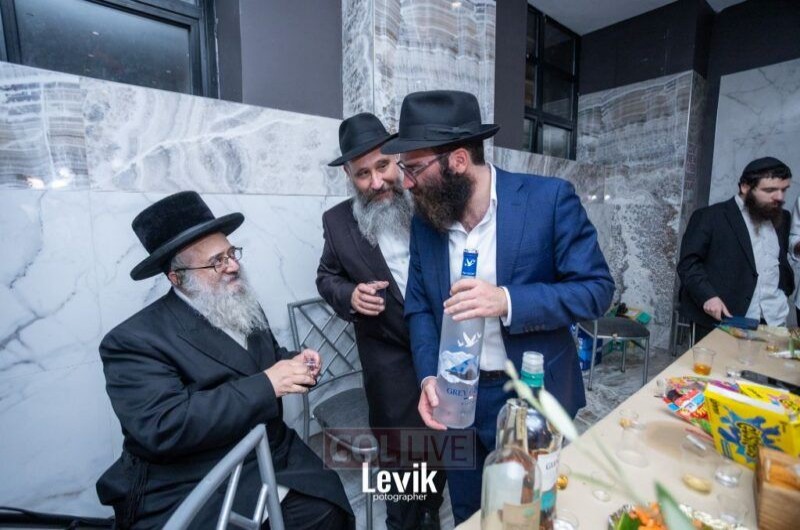 ה'לחיים' של משפחות סטמבלר מאוקראינה וגולדברג מברזיל