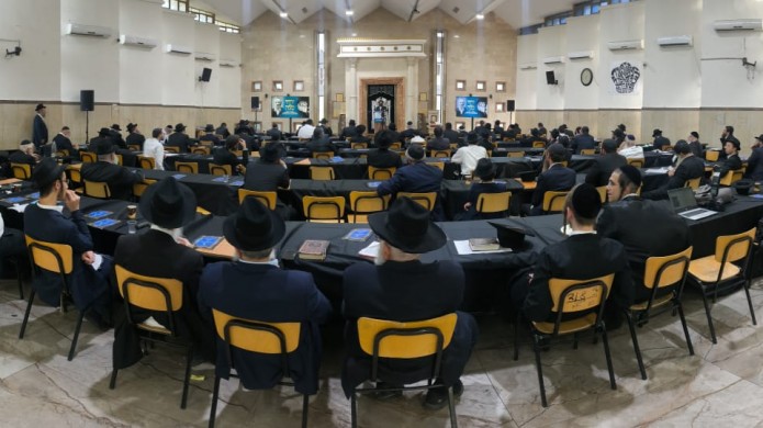 מעמד כביר של כבוד התורה והחסידות ב