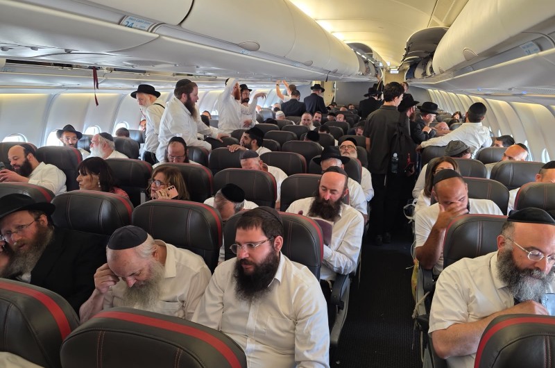 היסטוריה: הצ'ארטר לאלמא אטא יוצא לדרך | תיעוד ראשוני