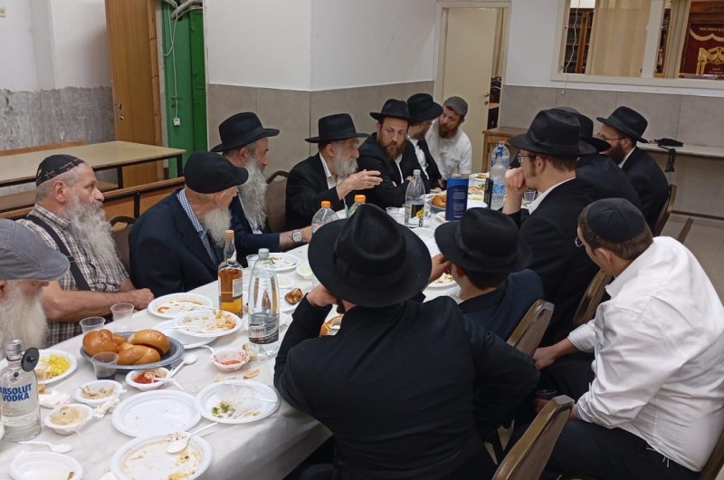 התוועדות לרגל יום ההילולא של ר' לוי יצחק נ
