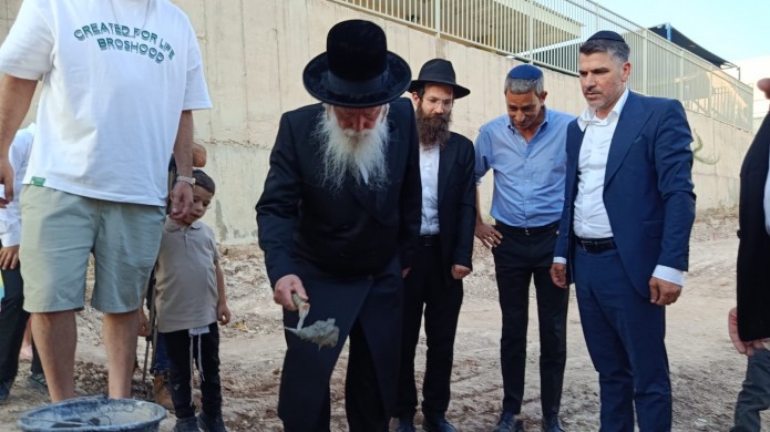 מגדל העמק: אבן הפינה למקווה טהרה חדש בסמוך לבית חב