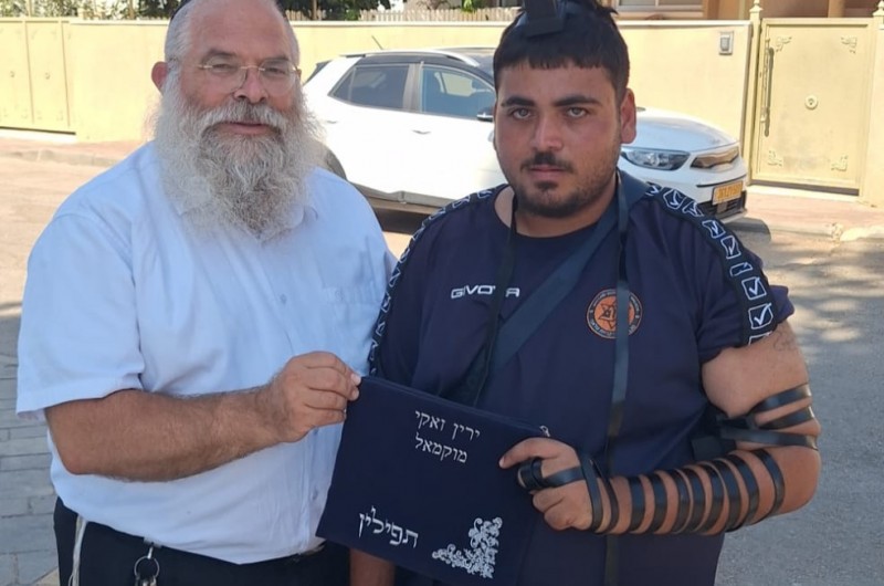 בקשת התפילין נענתה בתוך יממה, בדרך לא צפויה