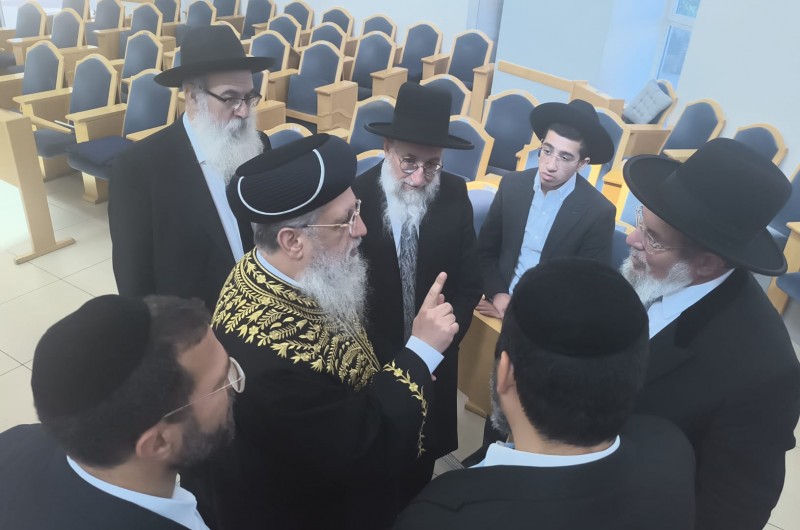 השליח לאילת במפגש עם הרבנים הראשיים בעיר