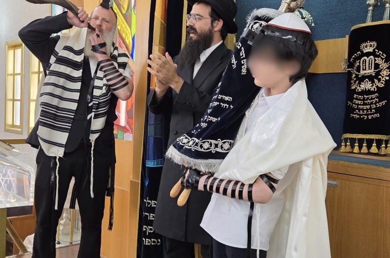 שליח הרבי סייע בחילוץ - וכעת נסגר המעגל המרגש