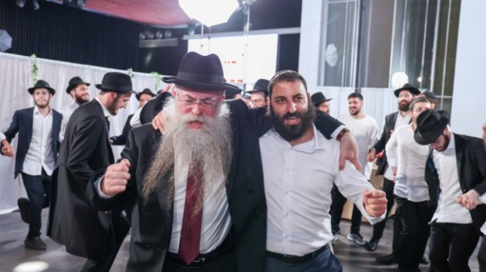 תיעוד ענק: חתונת משפחות וורצ'וב מצפת ווילהלם מבנגקוק